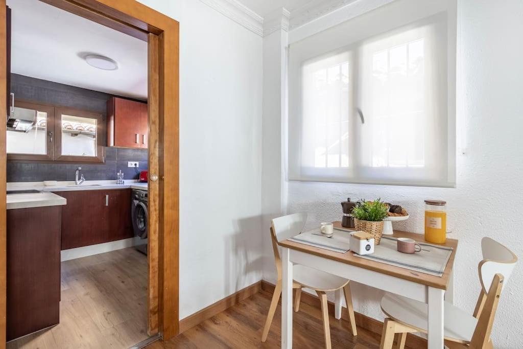 Apartamento Con Terraza A 4 Minutos De La Catedral Granada Exteriér fotografie