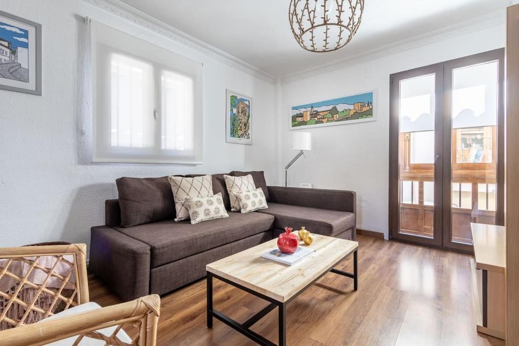 Apartamento Con Terraza A 4 Minutos De La Catedral Granada Exteriér fotografie