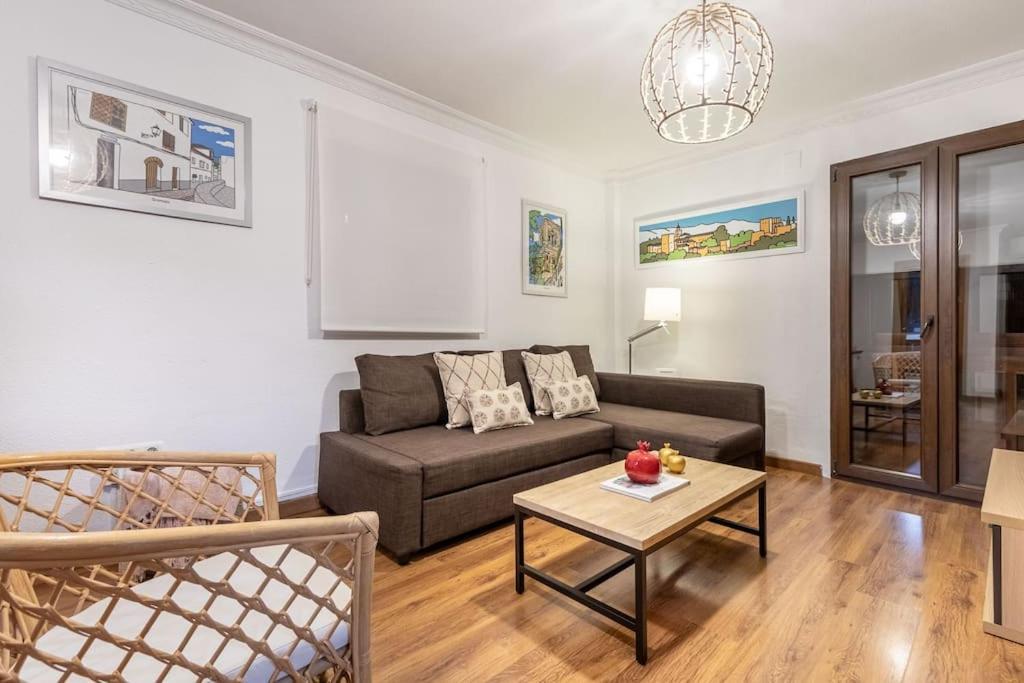 Apartamento Con Terraza A 4 Minutos De La Catedral Granada Exteriér fotografie