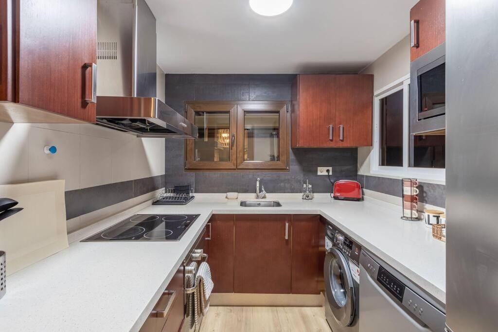 Apartamento Con Terraza A 4 Minutos De La Catedral Granada Exteriér fotografie